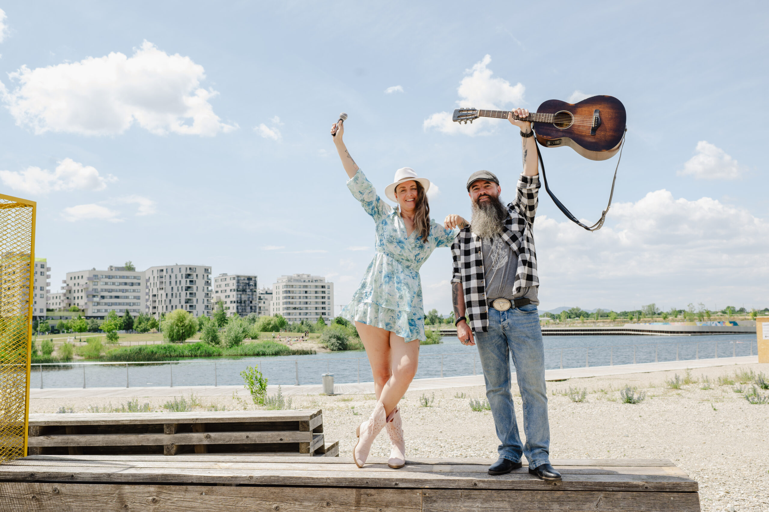 PIER05 Zwischennutzung - Sommerbühne am See