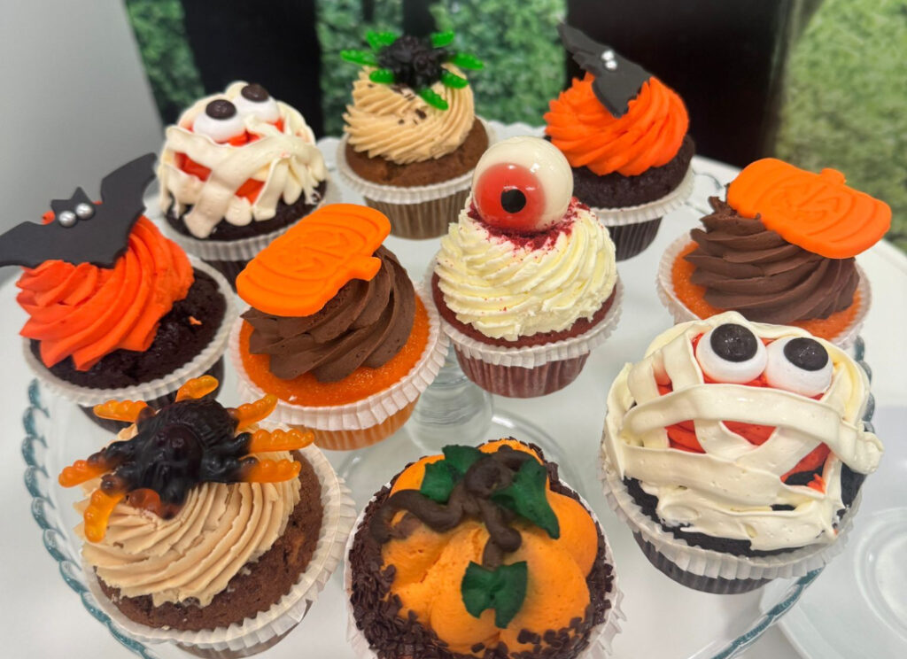 Happy Halloween - Schaurig-süße Cupcakes bei STC