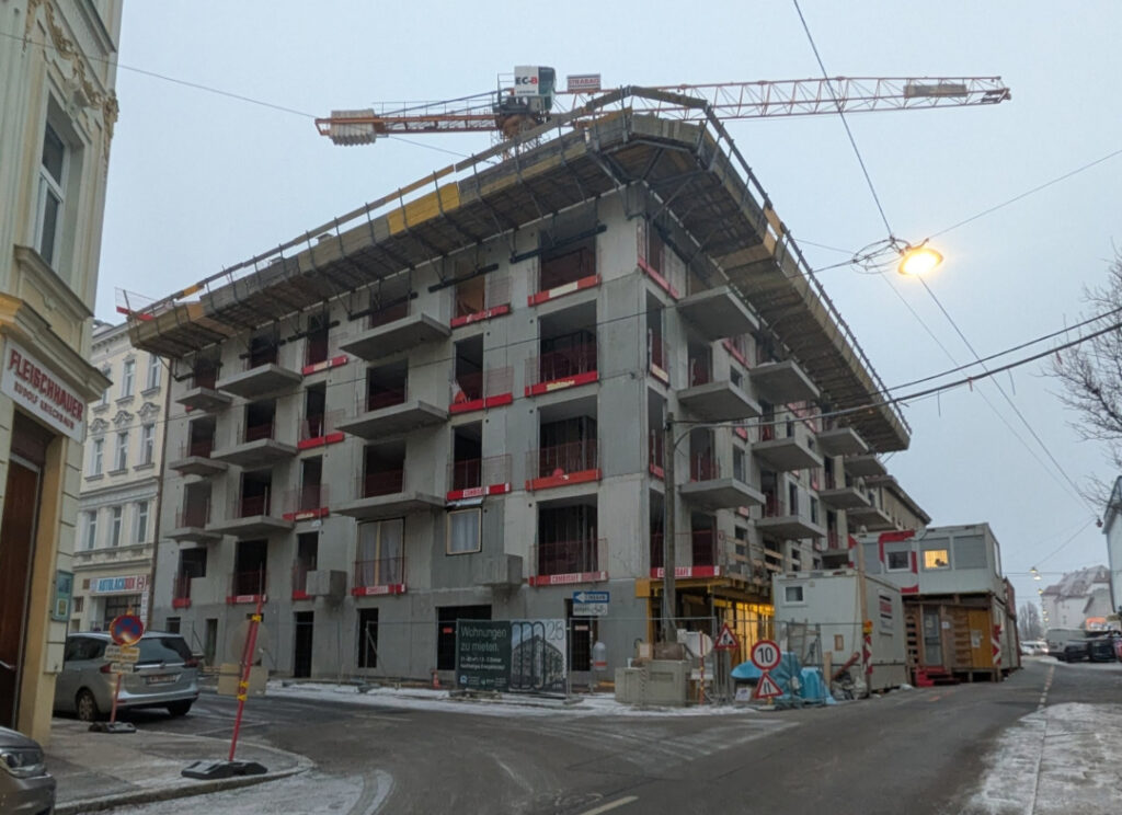 Gleichenfeier für ODO25 in Wien