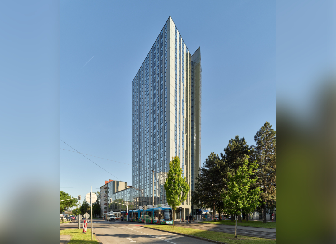 High Five - Vollvermietung in Linz